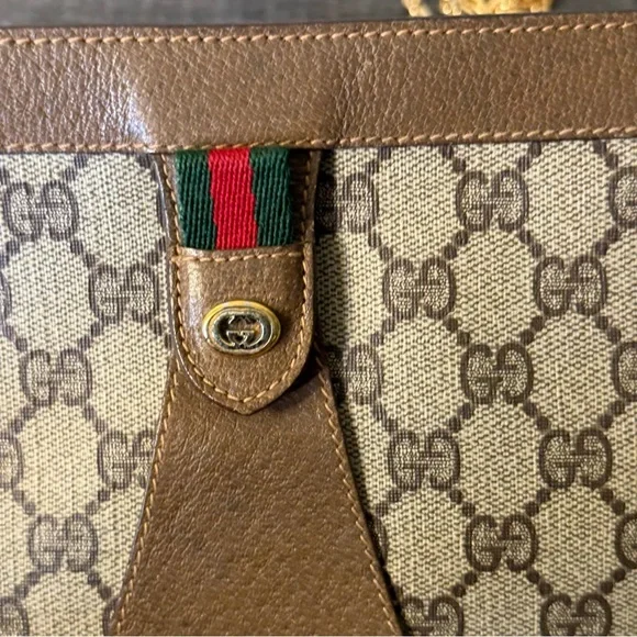 💎GUCCI SHERRY LINE CLUTCH/ CROSSBODY BAG💎 - Picture 6 of 14